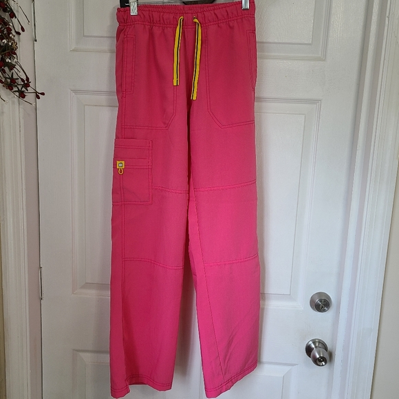 Spread Good Cheer Woman's Scrub Pants, Size: Small Color: Pink - Picture 1 of 10